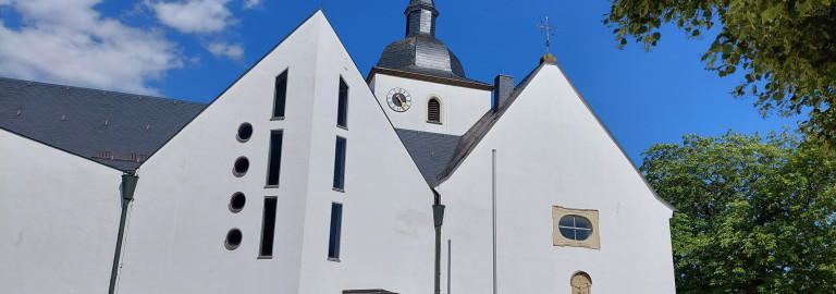 Auferstehungskirche und Alte Kirche