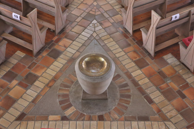 Inmitten der Gemeinde - Die Taufe