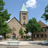 Kirche und Pfarrhaus Sennfeld